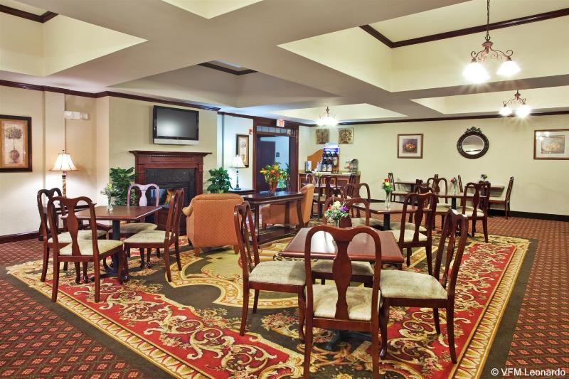 Holiday Inn Express & Suites - Commerce By Ihg Luaran gambar